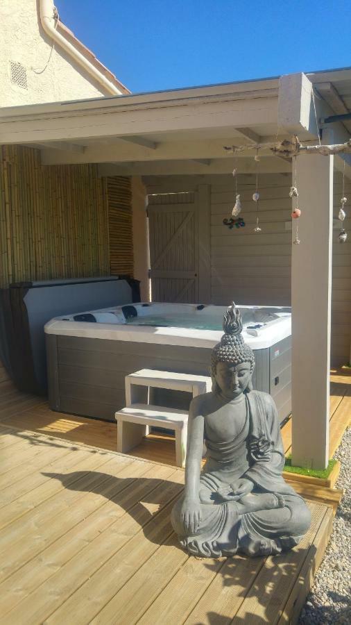 Gite Lapaz/Jacuzzi Prive/Piscine Draguignan Exterior photo